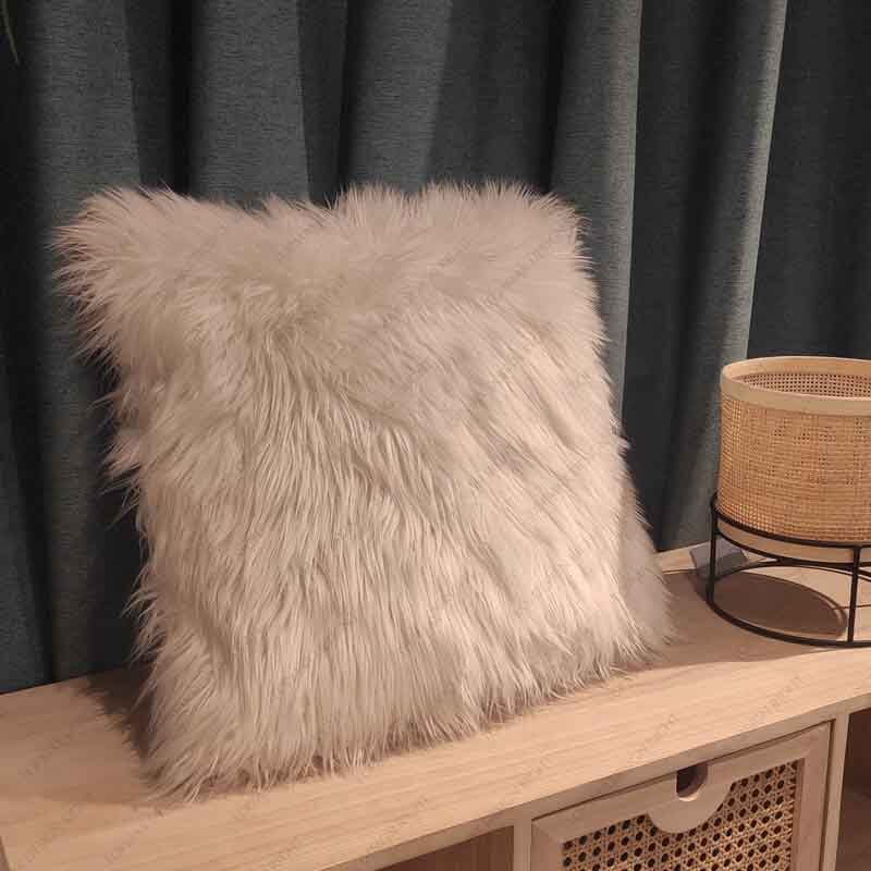 100% Polyester Backing Faux Sheep Printed Pillow