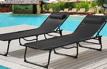 Plastic Beach Lounge Chair--Comfortable Choice for Outdoor Leisure