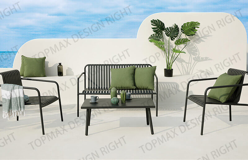 Why Black Patio Set Appeals to a Wide Range of Consumers?