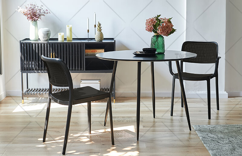 Why Choose Custom-Made Dining Furniture Set for Import?