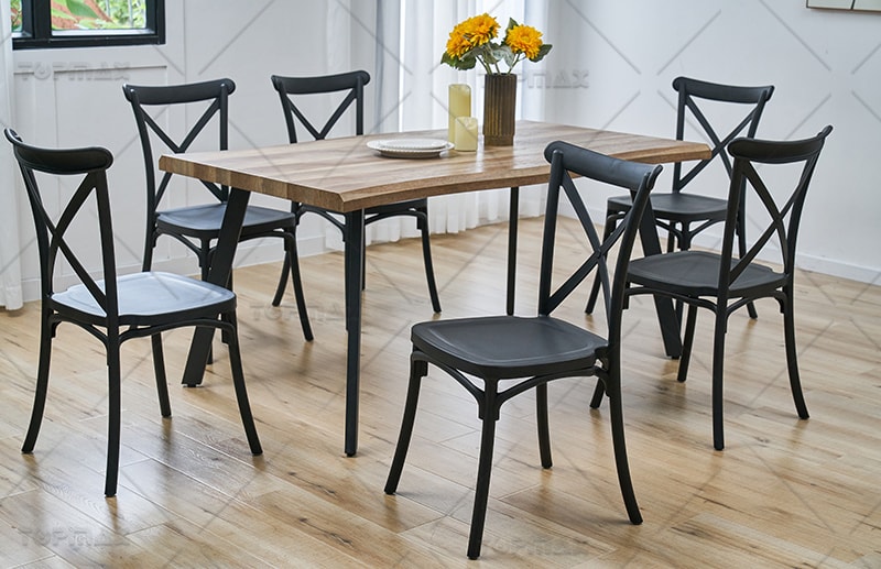 Why Importers Prefer Traditional Dining Room Sets for Their Catalogs