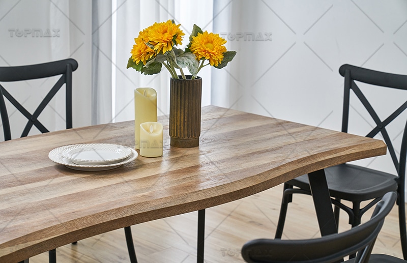 Create Classic Dining Experience with the Elegance of Modern Wood Dining Table