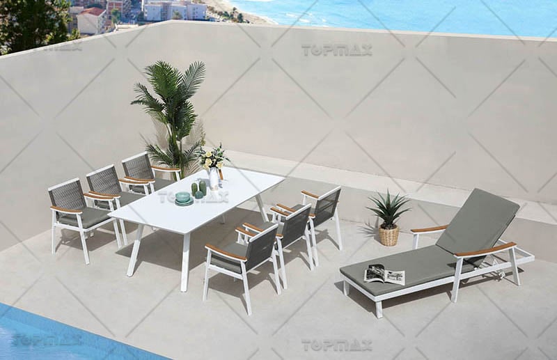 How to Create Luxurious Leisure Space with Reclining Garden Furniture