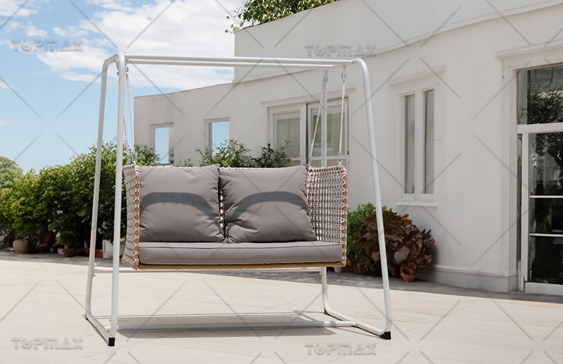 The Characteristics and Design Content of Furniture