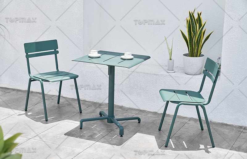 What are the Materials Commonly Used in Furniture Manufacturing?